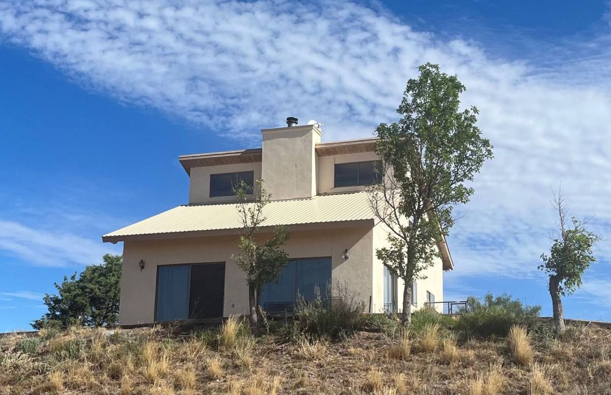 House for rent at 4 Wild Horse Court, Sonoita, AZ 85637