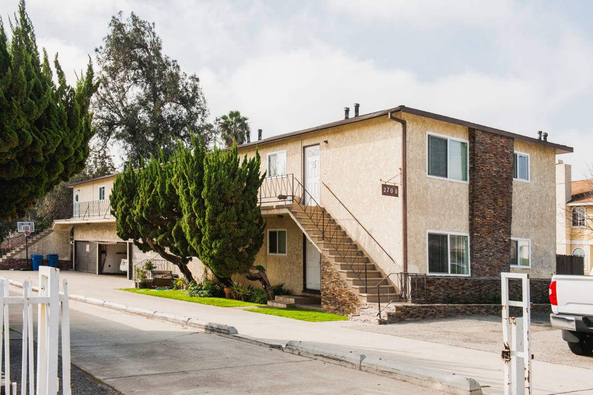 Apartment for rent at 2700 Ruhland Ave, Redondo Beach, CA 90278