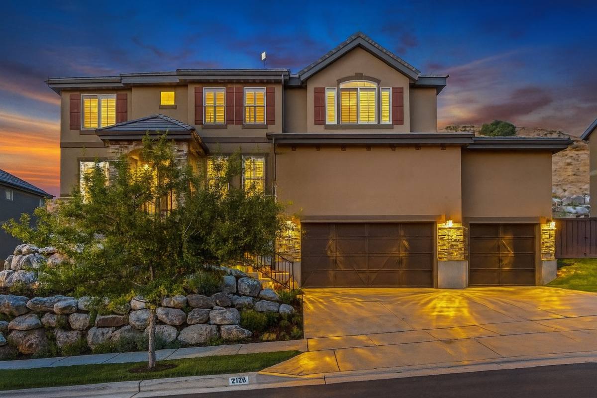House for rent at 2128 W Shadow Wood Dr, Lehi, UT 84043