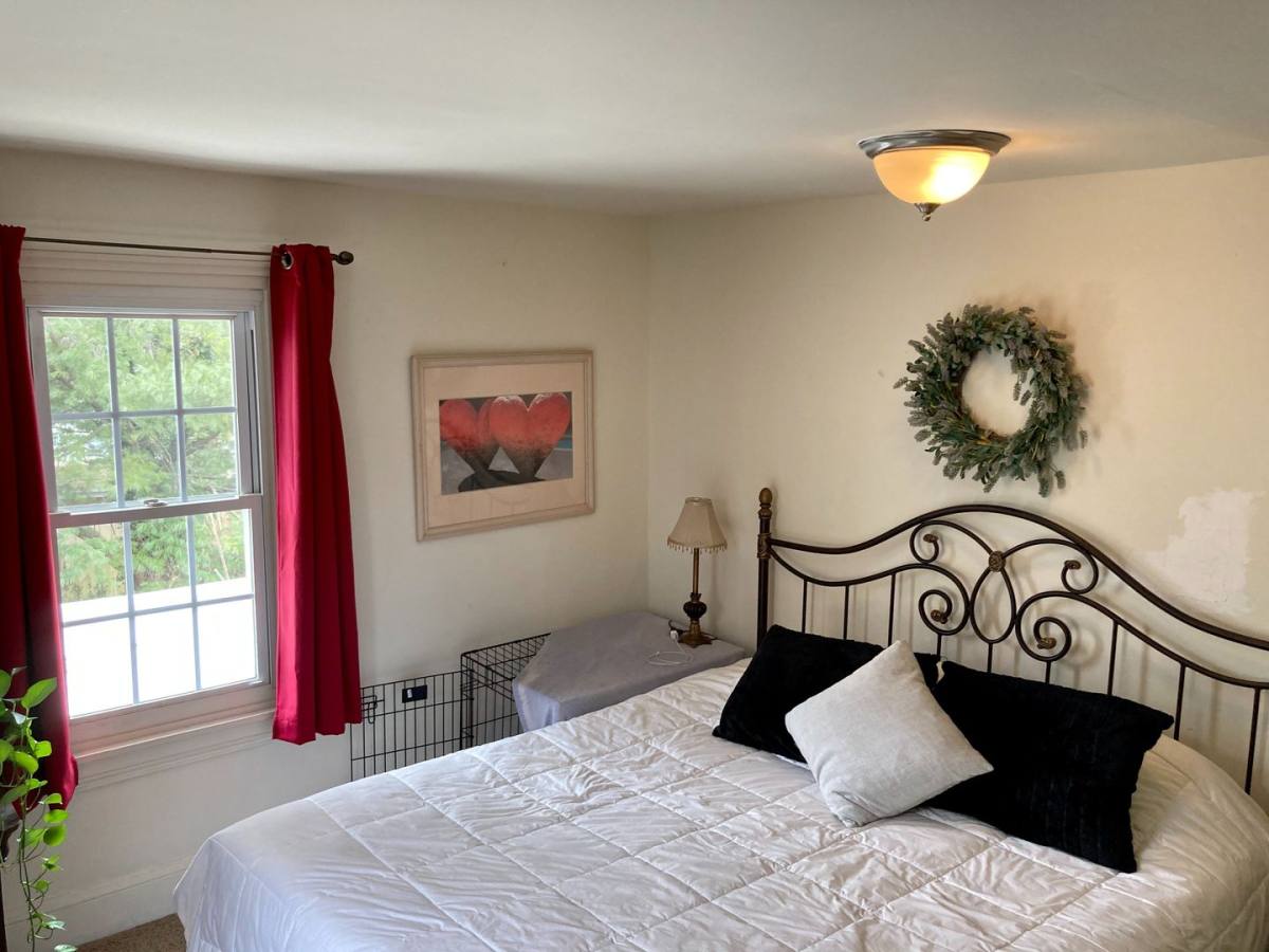 House for rent at 716 E Railroad Ave, Bryn Mawr, PA 19010