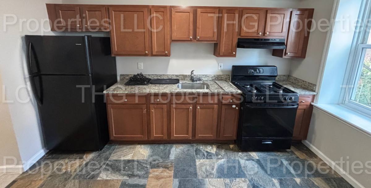 Apartment for rent at 490 Tremont Ave, Orange, NJ 07050