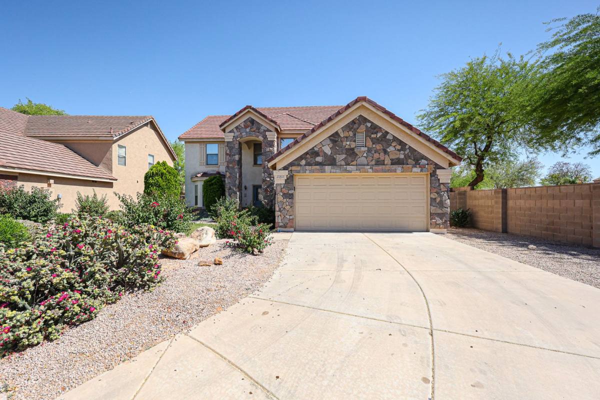 House for rent at 2303 E Winged Foot Dr, Chandler, AZ 85249
