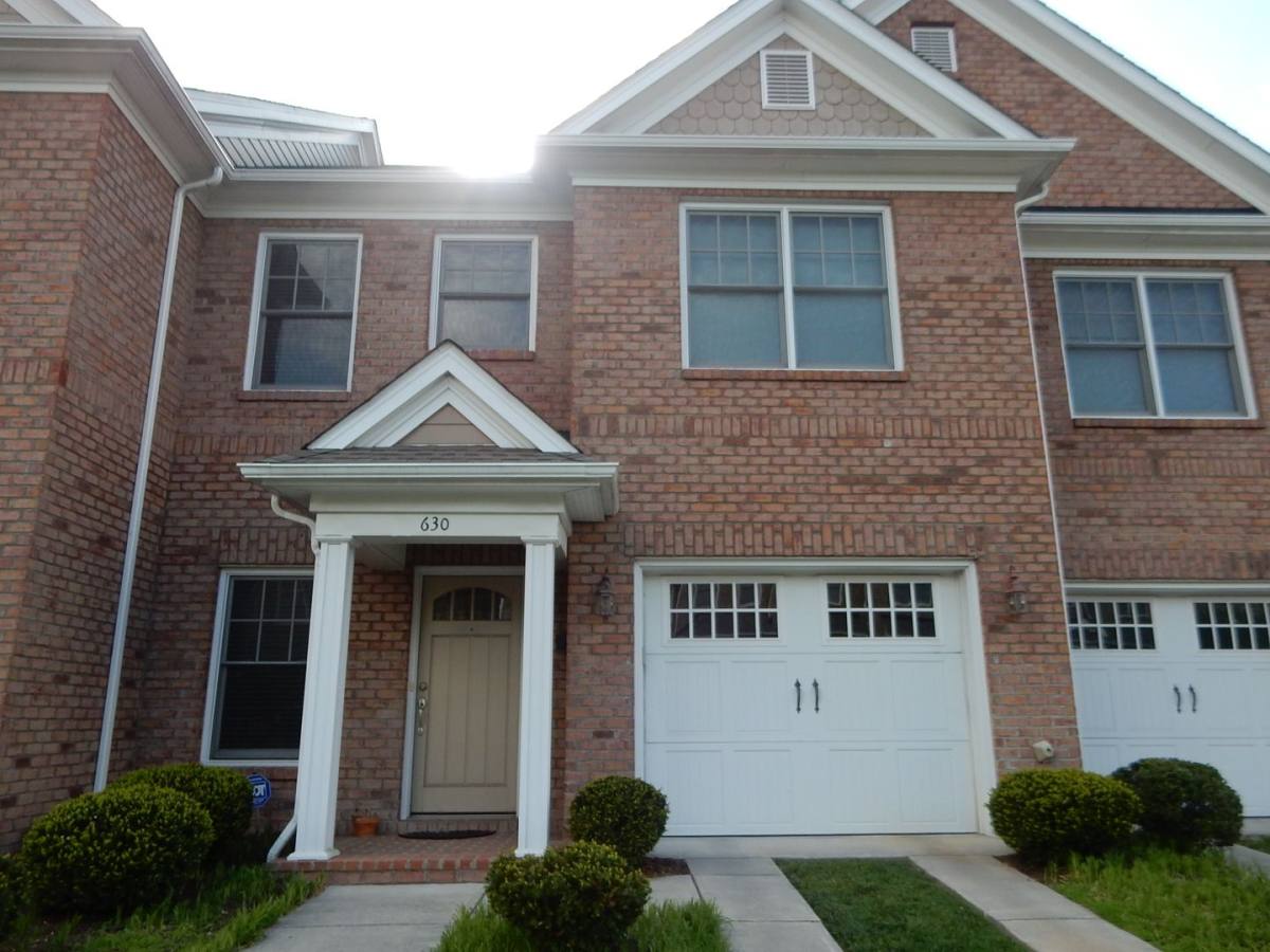Townhouse for rent at 630 Janette Ave SW, Roanoke, VA 24016