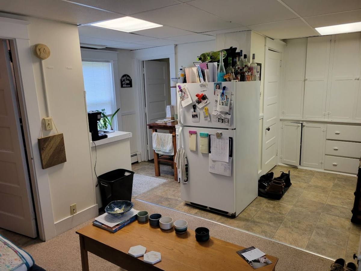 Apartment for rent at 28 Pleasant St, West Lebanon, NH 03784