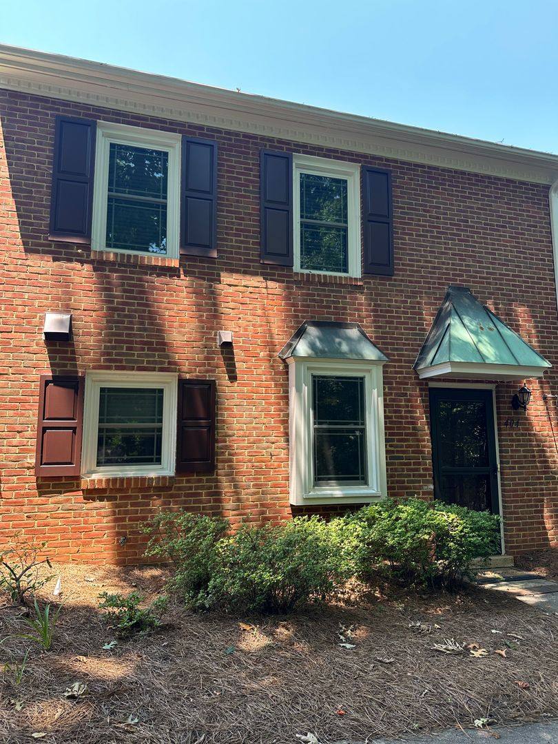 Townhouse for rent at 404 Herndon Dr, Winston Salem, NC 27104