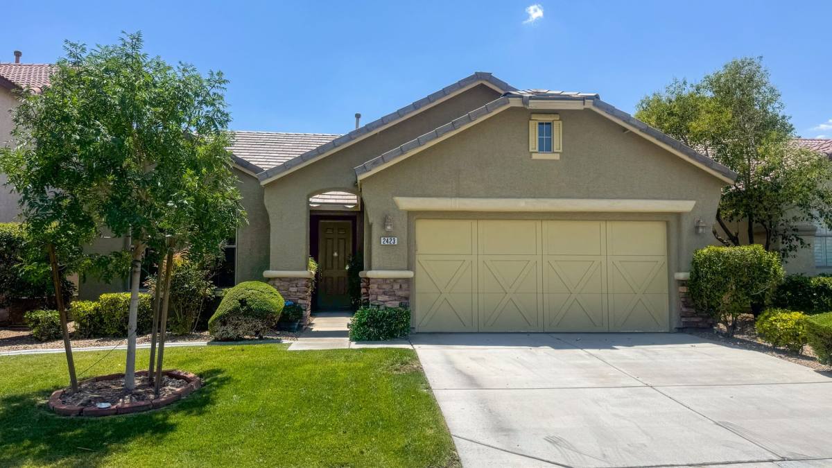 House for rent at 2423 Taragato Ave, Henderson, NV 89052
