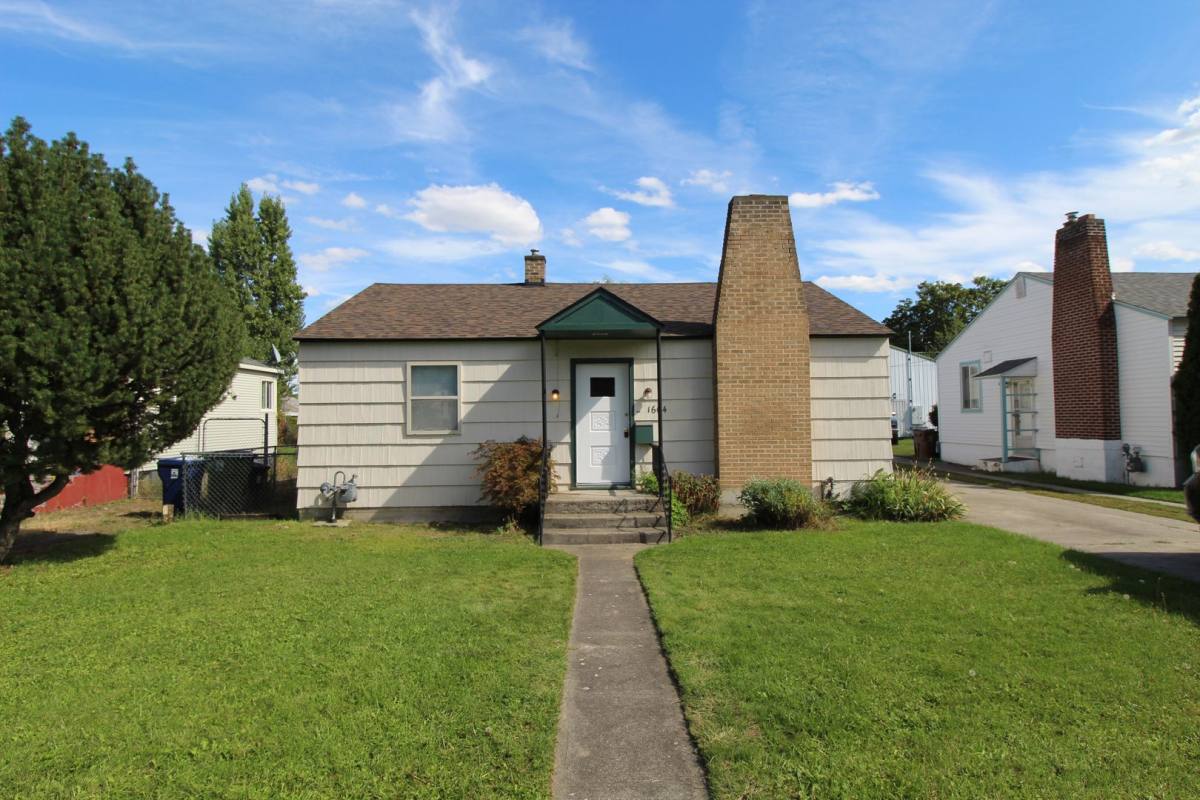 House for rent at 1604 N Smith St, Spokane, WA 99207