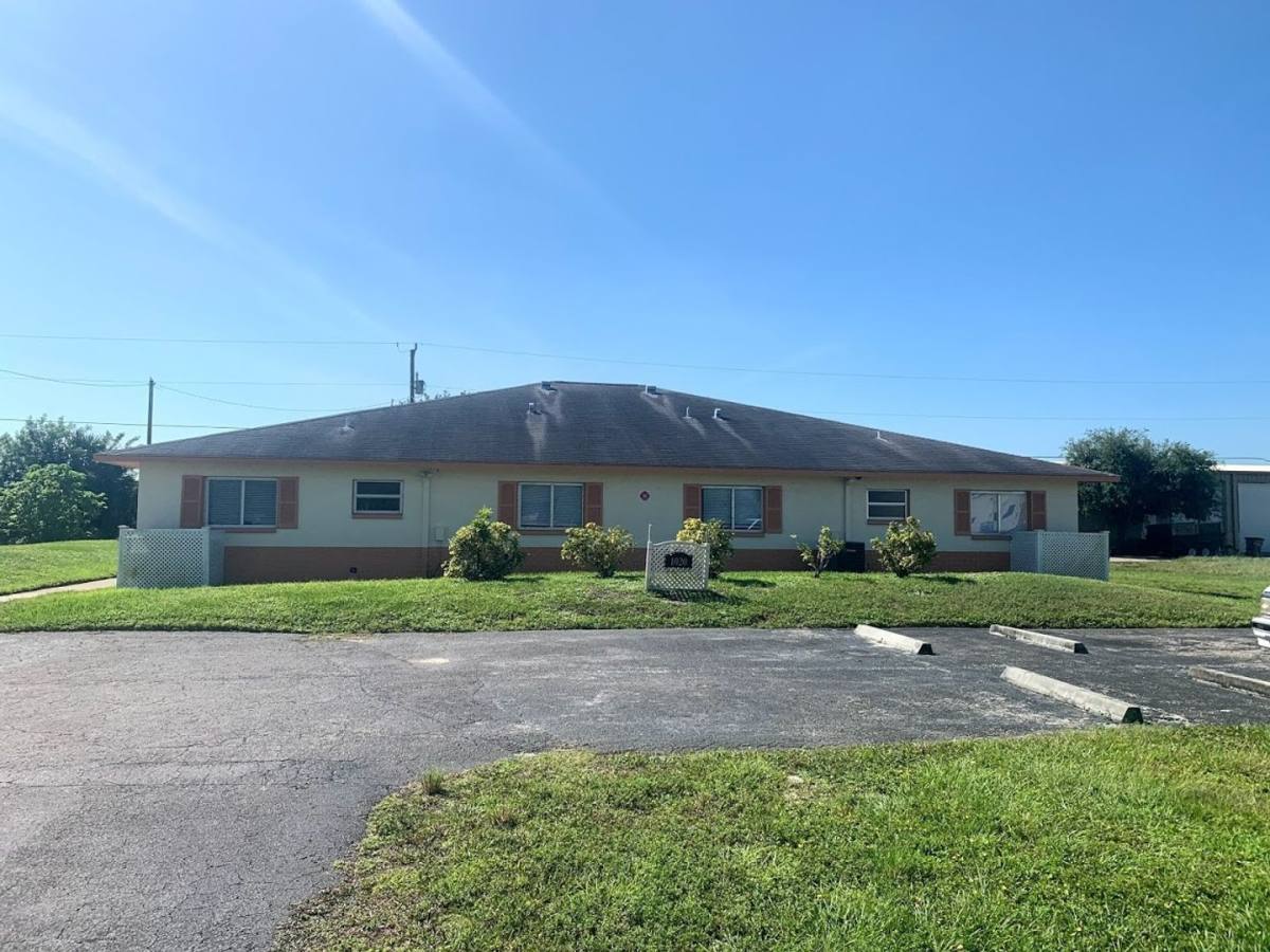 Apartment for rent at 1020 NE 8th Terrace, Cape Coral, FL 33909