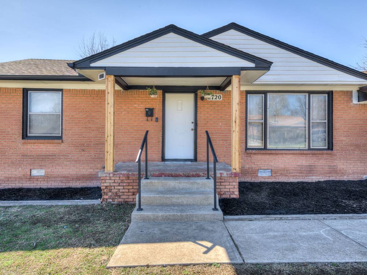 House for rent at 2720 Lancaster Lane, Oklahoma City, OK 73116
