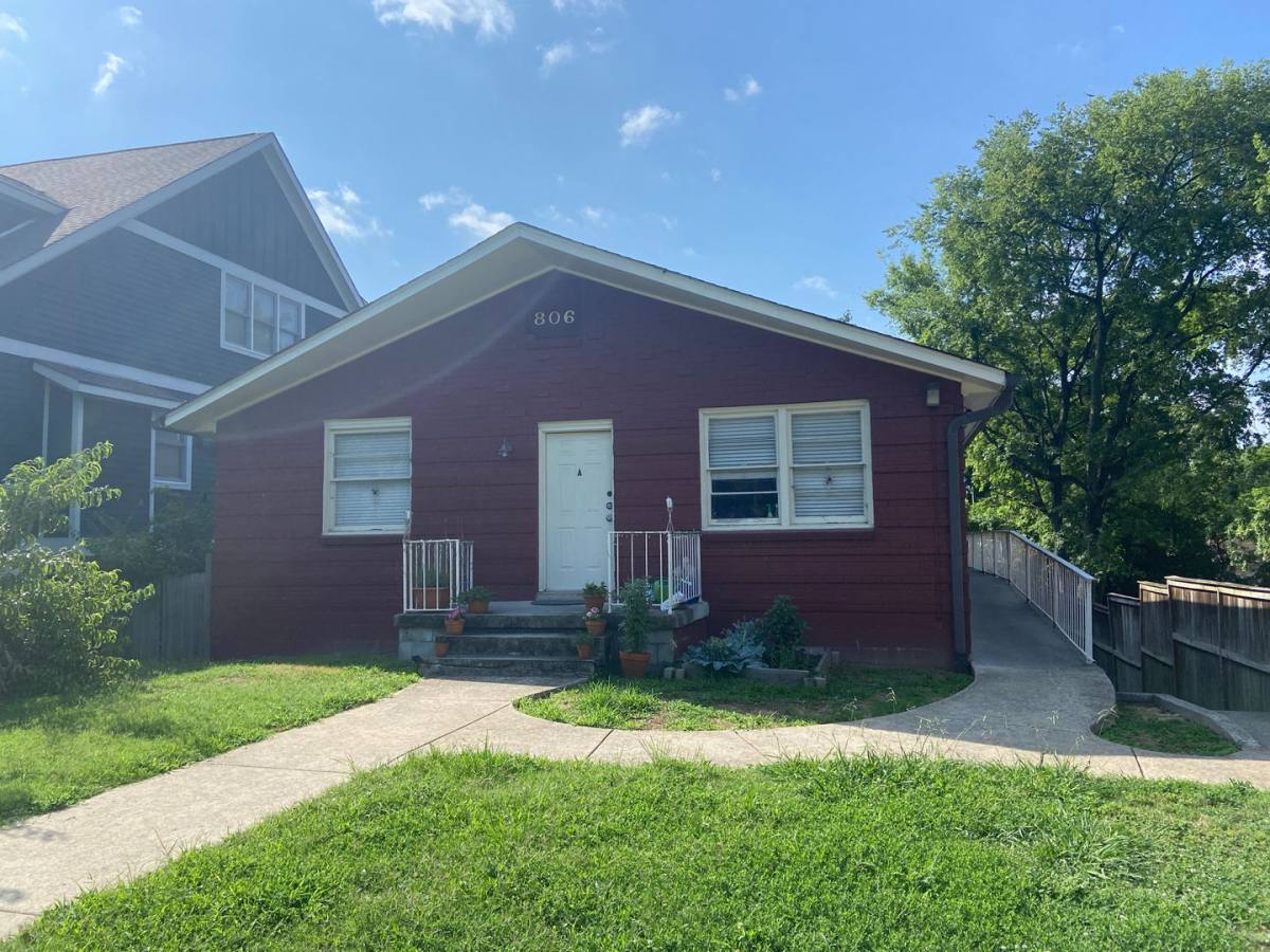 Apartment for rent at 806 Shelby Ave, Nashville, TN 37206