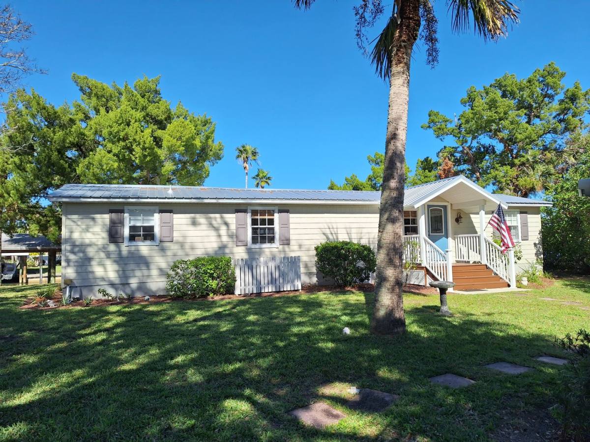 Apartment for rent at 193 Lewis St, Edgewater, FL 32141