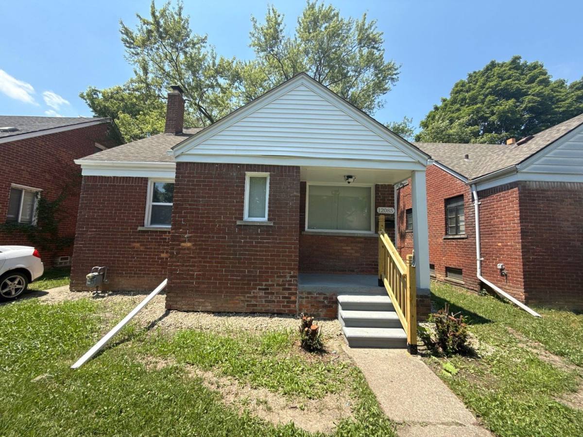 House for rent at 12085 Ashton Ave, Detroit, MI 48228
