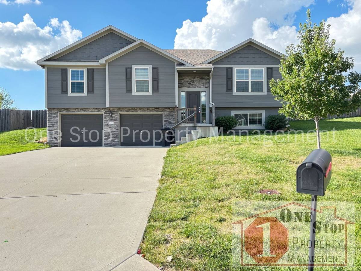 House for rent at 703 Hollis Ave, Belton, MO 64012