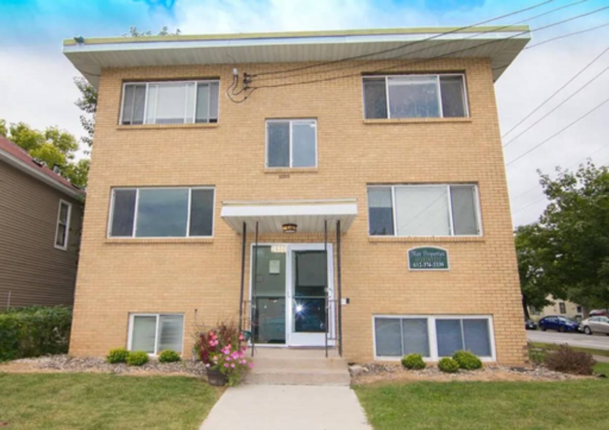 Apartment for rent at 2800 Pillsbury Ave, Minneapolis, MN 55408