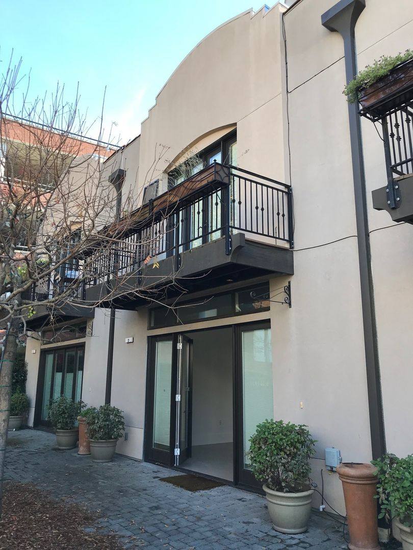 Apartment for rent at 516 B St, Santa Rosa, CA 95401