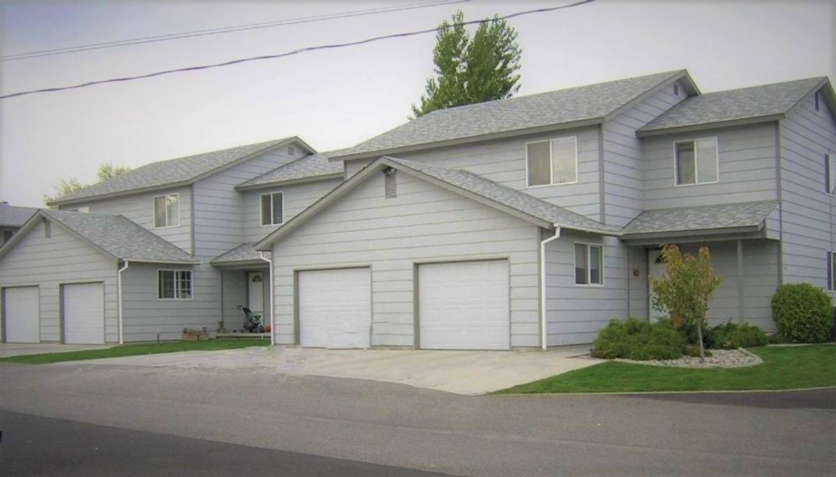 Apartment for rent at 1407 Maple St, Wenatchee, WA 98801