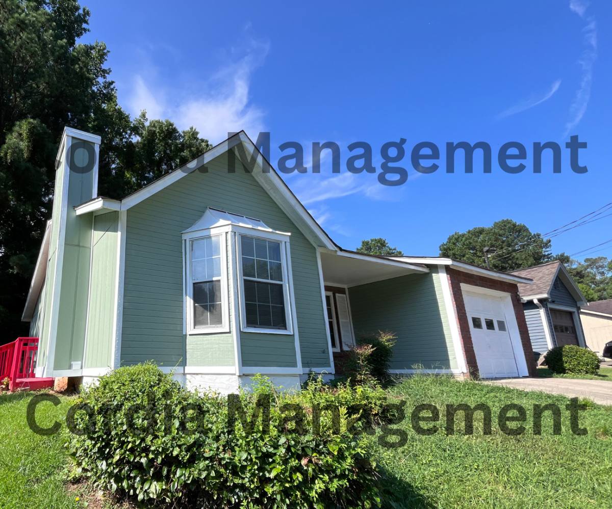 House for rent at 5541 Marbut Forest Way, Lithonia, GA 30058