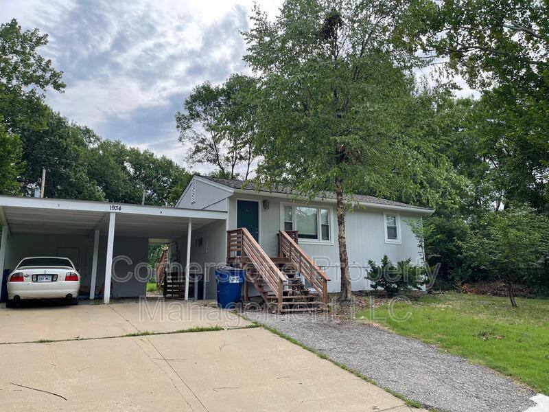 Apartment for rent at 1934 Naismith Dr, Lawrence, KS 66046