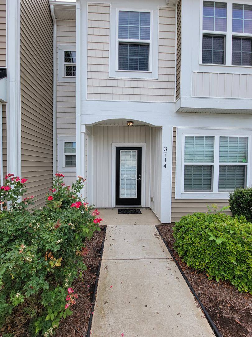 Townhouse for rent at 3714 Aldeburgh Rd SW, Concord, NC 28027