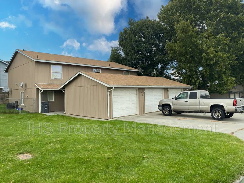 Apartment for rent at 930 S Johnson St #C, Kennewick, WA 99336