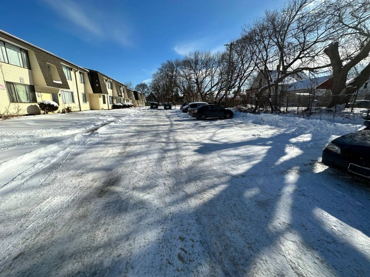 Apartment for rent at 1305 - 1345 W Locust St 2866-2868 N, Milwaukee, WI 53206