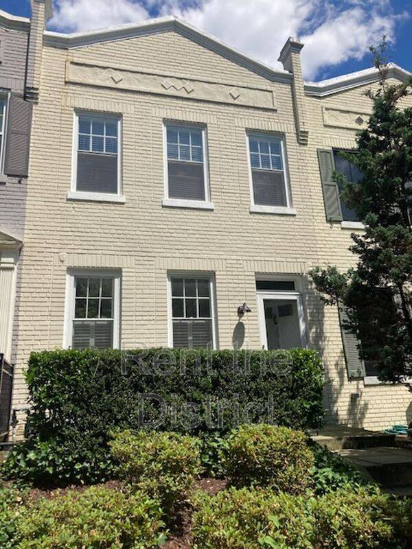 House for rent at 2015 37th St NW, Washington, DC 20007