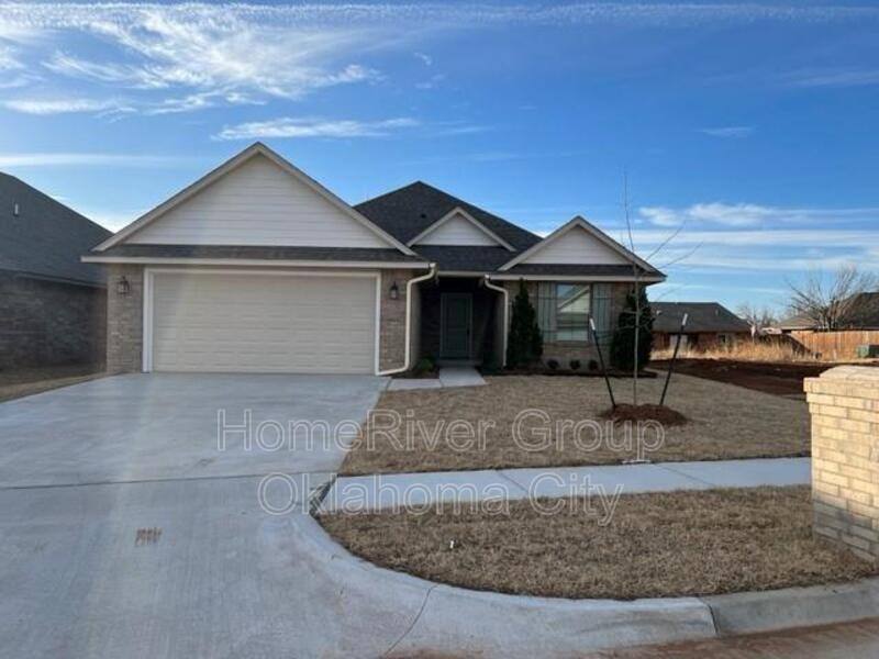 House for rent at 10512 NW 41st St, Yukon, OK 73099