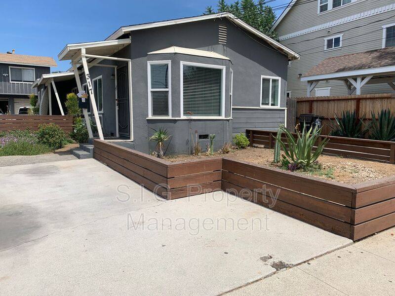 Apartment for rent at 317 Jessie St, San Fernando, CA 91340
