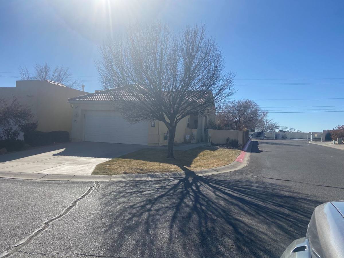House for rent at 3101 Renaissance Dr SE, Rio Rancho, NM 87124