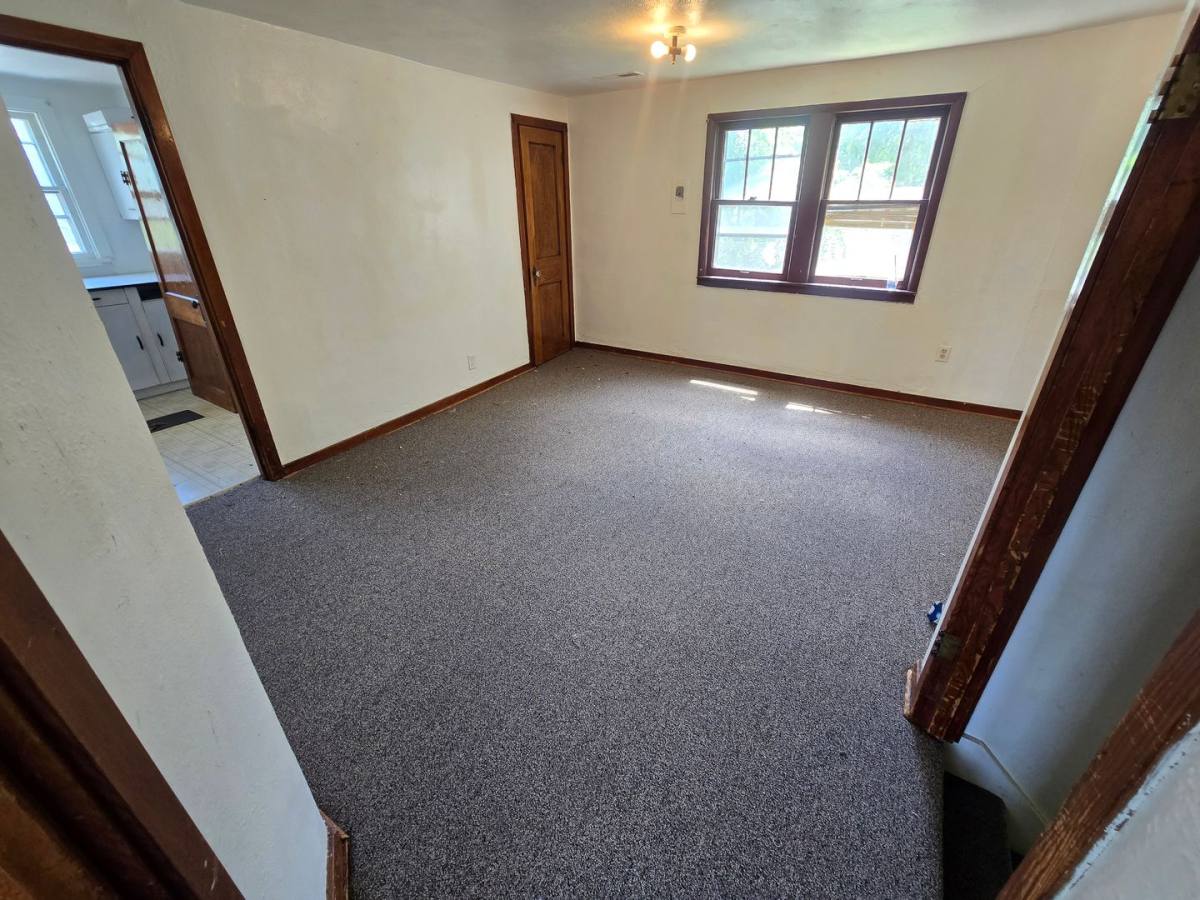 Apartment for rent at 2833 Chambers St, Sioux City, IA 51104