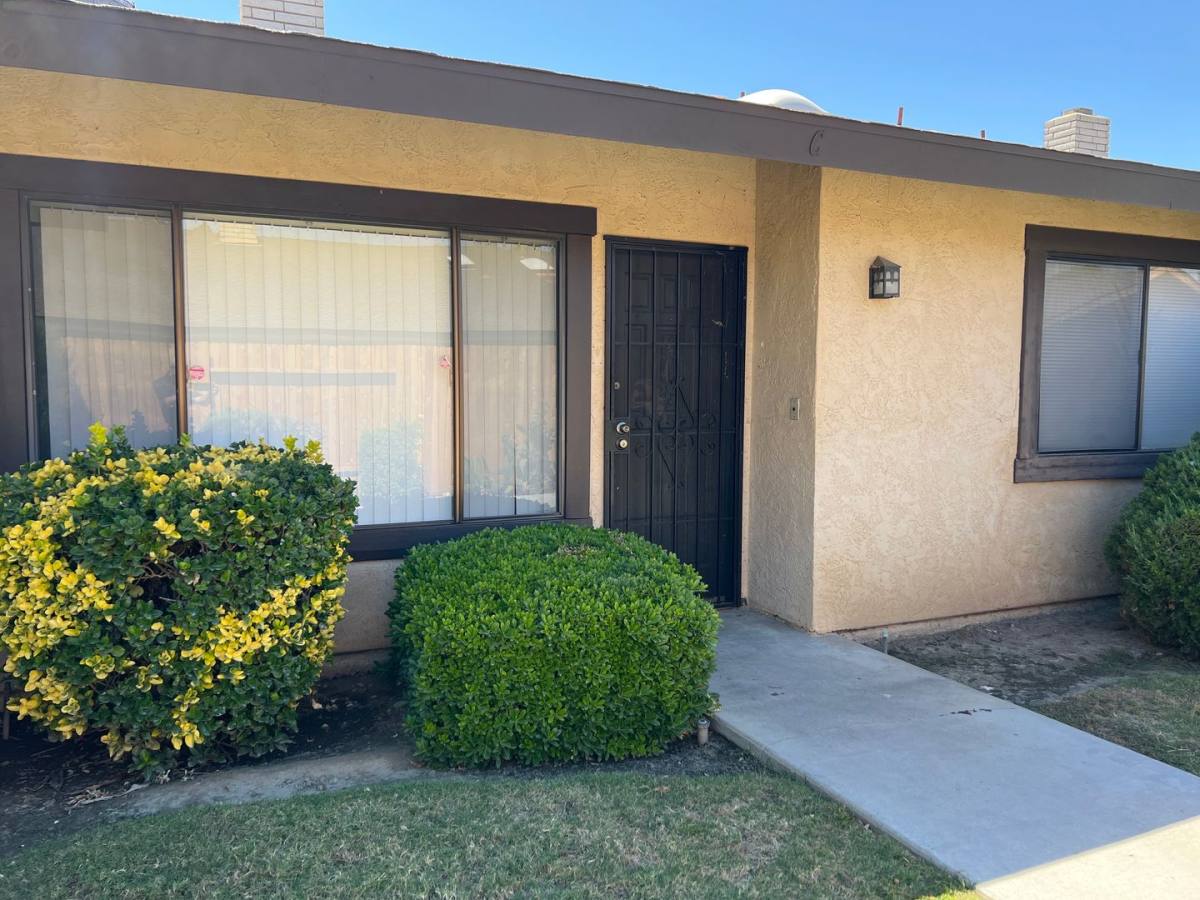 Apartment for rent at 7600 Stockdale Highway A-D, Bakersfield, CA 93309
