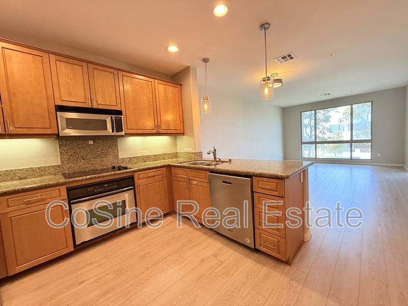 Condo for rent at 3857 Pell Place #117, San Diego, CA 92130