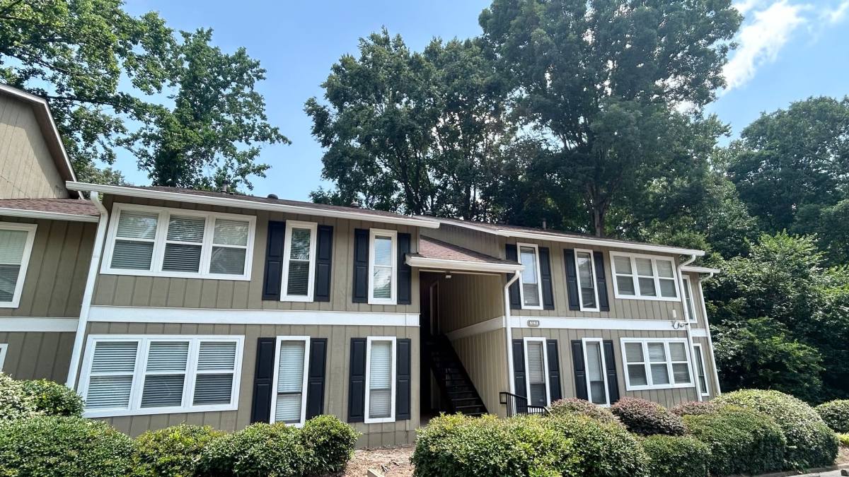 Condo for rent at 5153 Roswell Rd, Atlanta, GA 30342