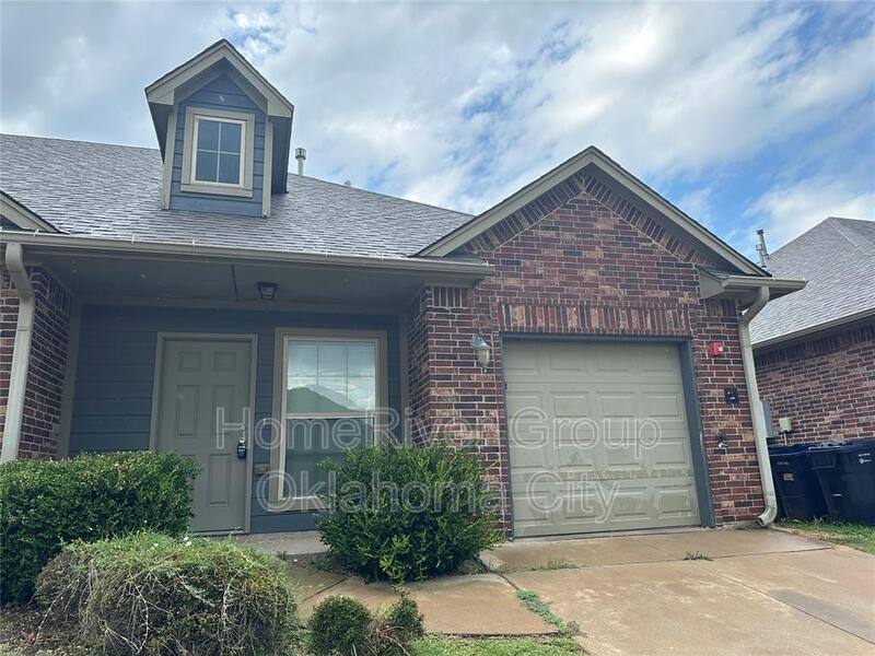 House for rent at 926 SW 92nd St, Oklahoma City, OK 73139