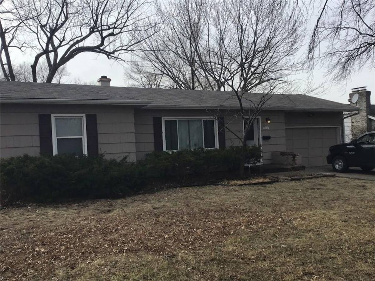 House for rent at 409 E 110th Terrace, Kansas City, MO 64131