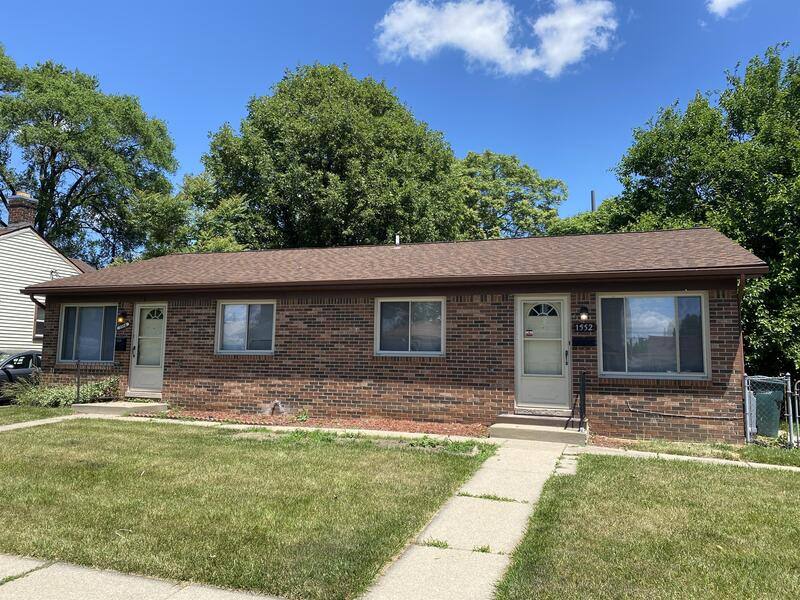 Apartment for rent at 1552-1556 Garfield Ave, Lincoln Park, MI 48146