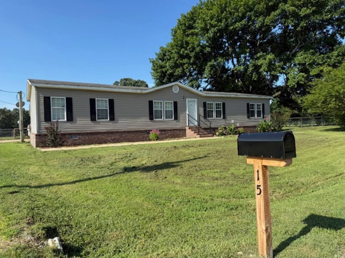 House for rent at 15 Azalia Court, Desha, AR 72527