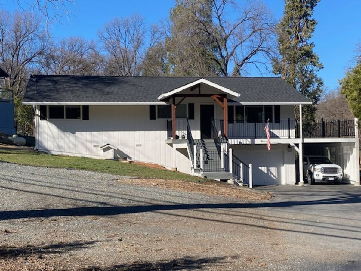 House for rent at 21120 Phoenix Lake Rd, Sonora, CA 95370