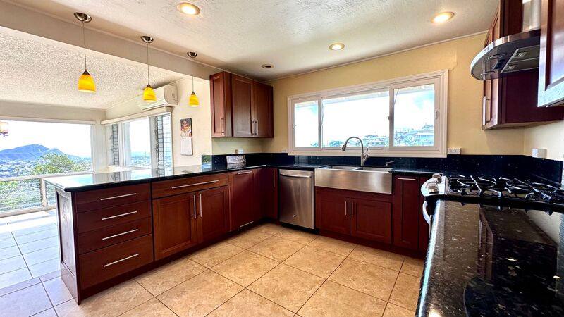 House for rent at 3911 Maunahilu Place, Honolulu, HI 96816