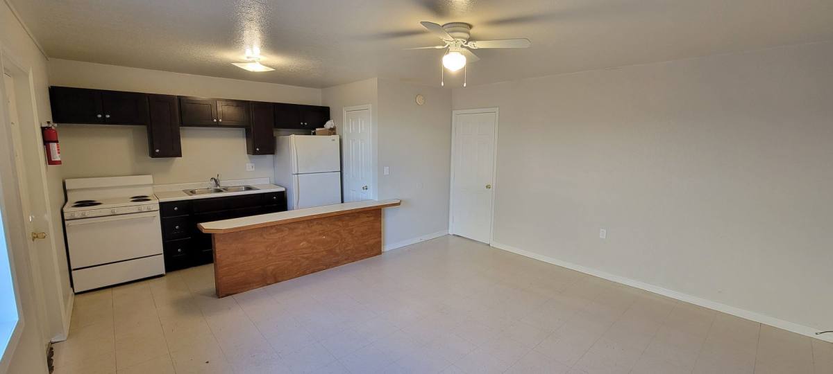 Apartment for rent at 575 Heber Springs Rd, Batesville, AR 72501