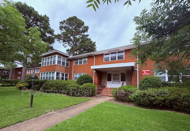 Apartment for rent at 7713 N Shirland Ave #1, Norfolk, VA 23505