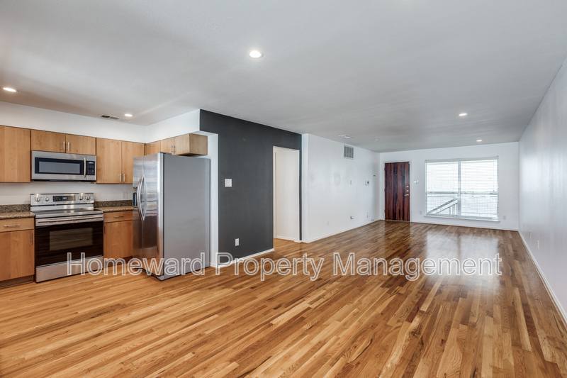 Condo for rent at 4616 W Lovers Lane #206, Dallas, TX 75209