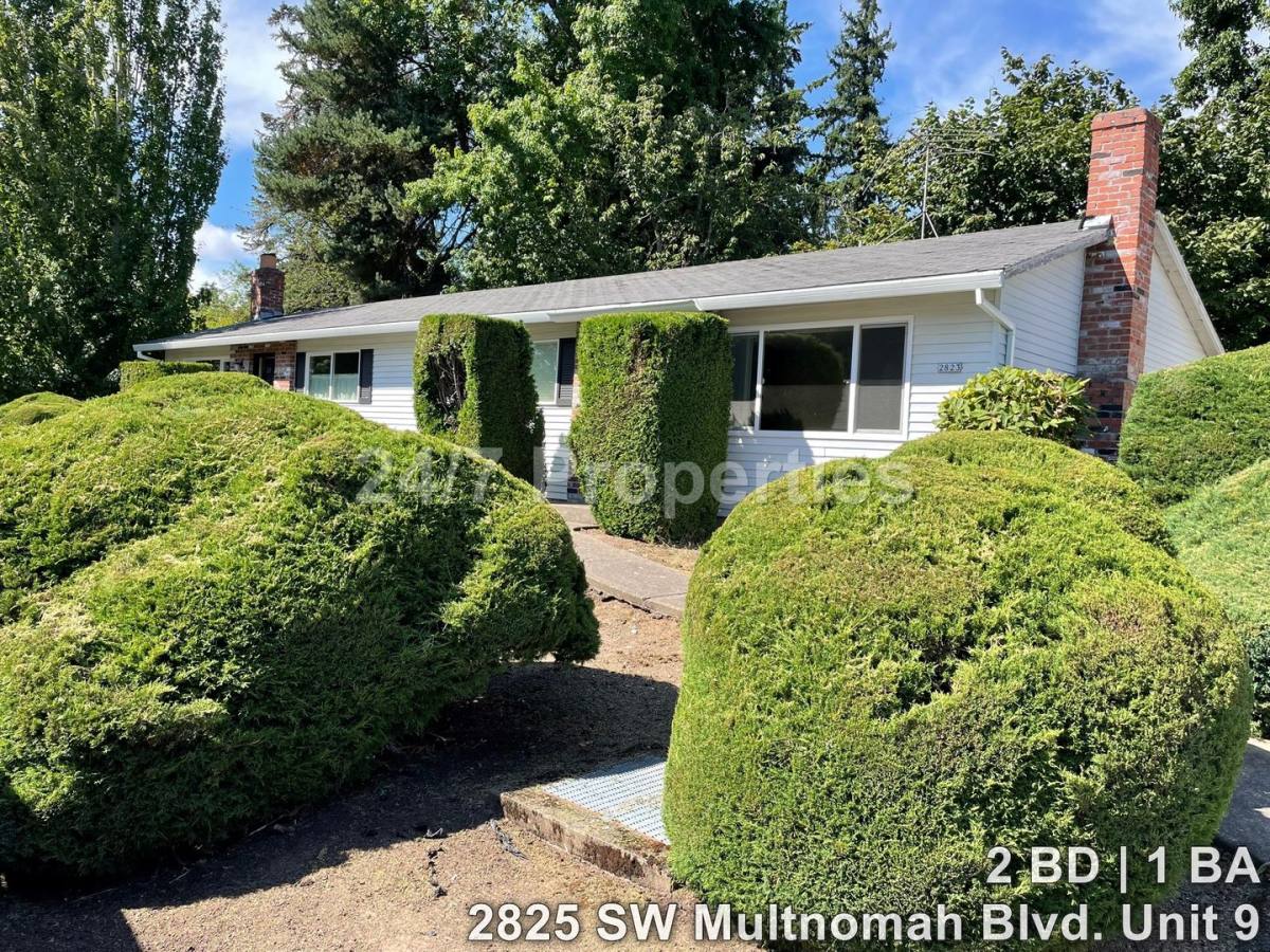 Apartment for rent at 2817 SW Multnomah Blvd, Portland, OR 97219