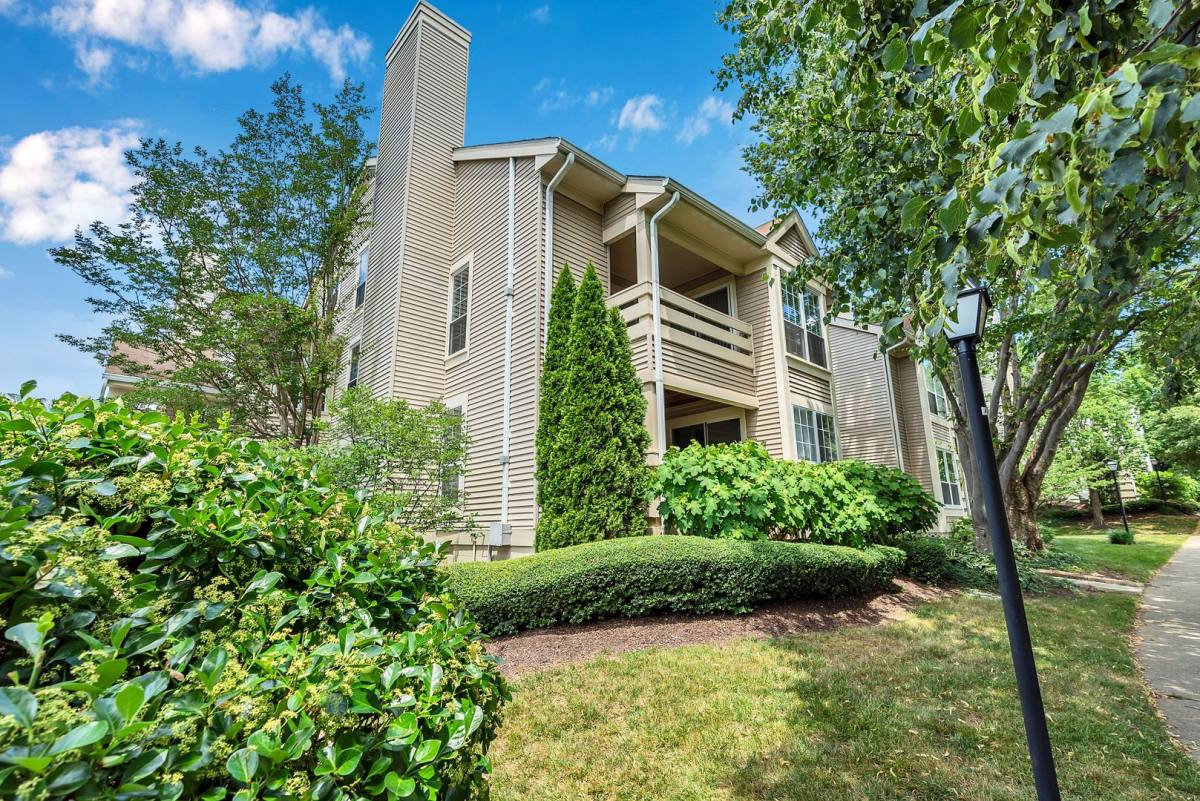 Condo for rent at 6608 Jupiter Hills Circle, Alexandria, VA 22312