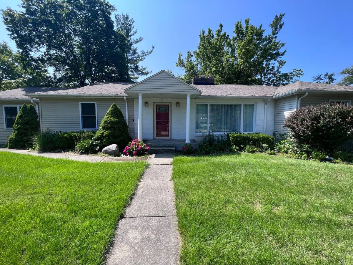House for rent at 9 Morningside Dr SE, Grand Rapids, MI 49506