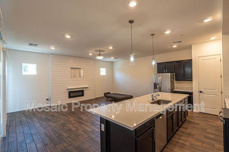 House for rent at 1543 E Dublin St, Gilbert, AZ 85295