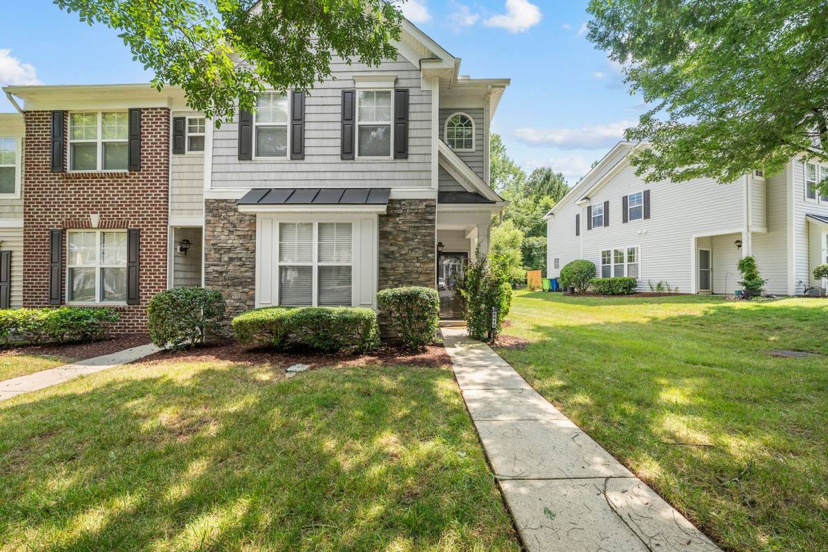 Townhouse for rent at 8916 Camden Park Dr, Raleigh, NC 27613