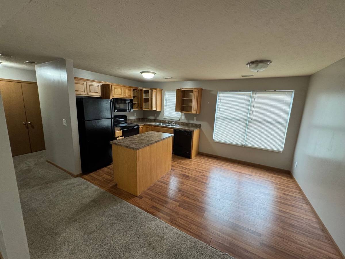 Apartment for rent at 1247 Pike St, Milton, WV 25541