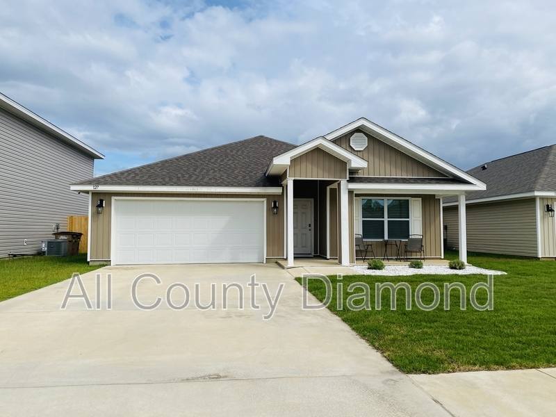 House for rent at 127 Tiller Dr, Panama City, FL 32404