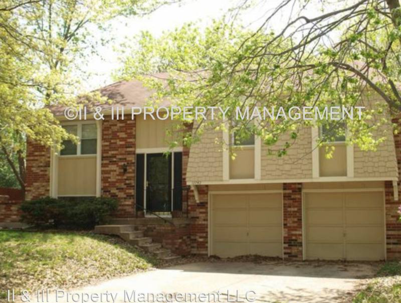 House for rent at 12742 S Edinburgh St, Olathe, KS 66061